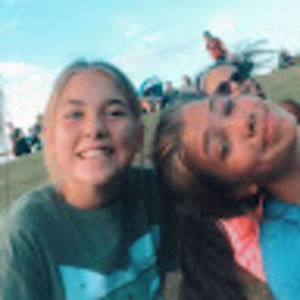 Meet your Posher, Elyse